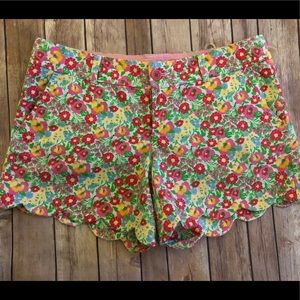 Lilly Pulitzer scalloped shorts Ants On Parade